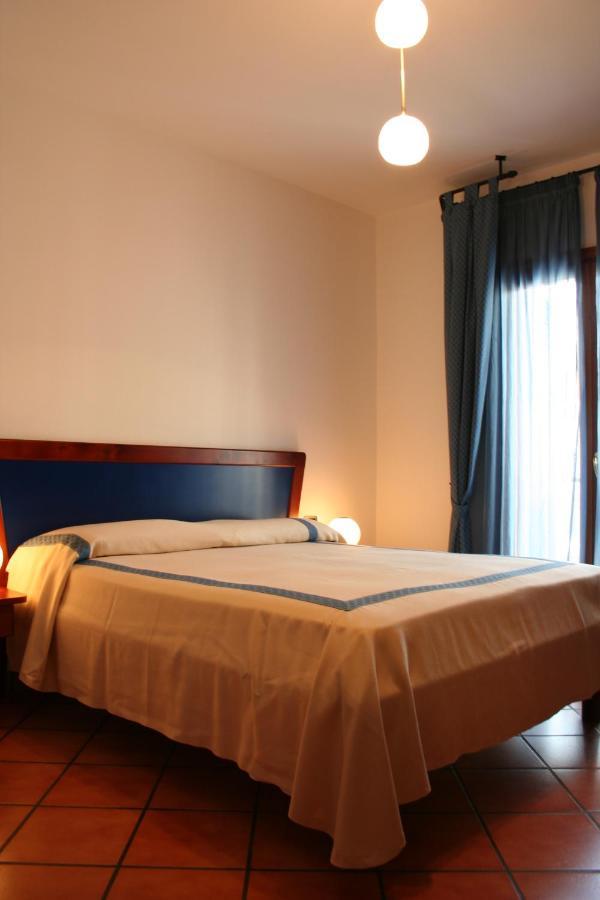 Hotel Locanda Dei Trecento Sapri Zimmer foto